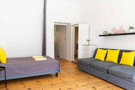 Cosy Apartment Plus Self Checkin Plus Free Street Parking 柏林 外观 照片